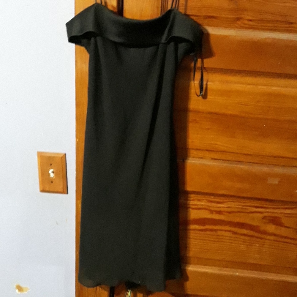 Slimming black spaghetti strap dress